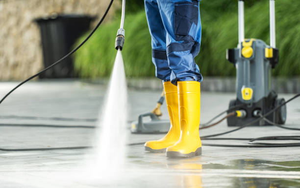 Best Deck Pressure Washing  in Stonebridge, NJ