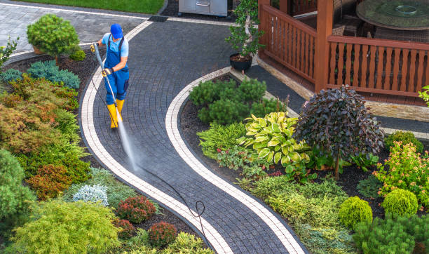 Best Concrete Pressure Washing  in Stonebridge, NJ